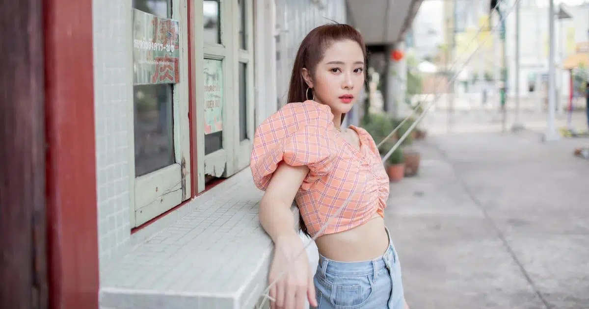 beautiful Thai actress Jam Charattha in Chinatown Bangkok