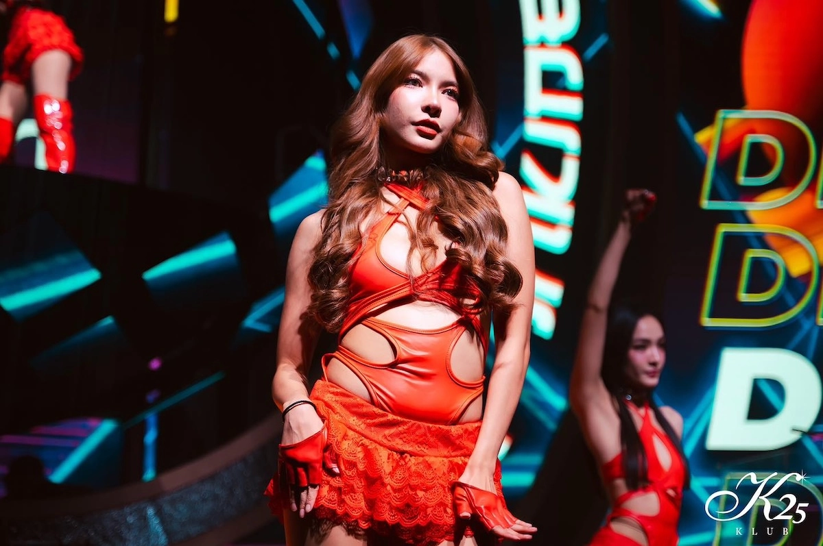 5 Gentlemen's Clubs in Bangkok With The Sexiest Thai Girls In 2026 5 Gentlemen's Clubs in Bangkok With The Sexiest Thai Girls In 2026